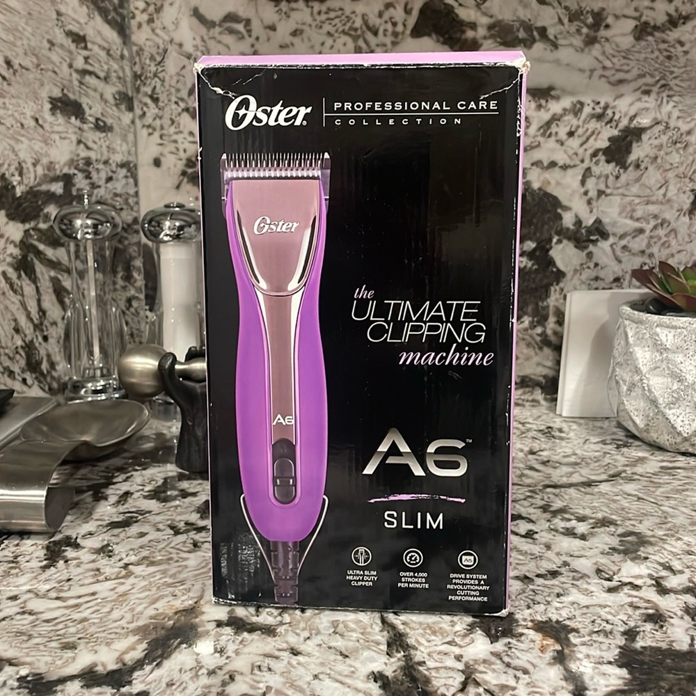 Oster Professional Grade Clipper A6 W/ Additional Separately purchased 3F